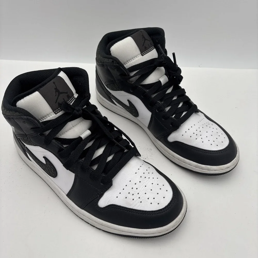 Nike Air Jordan 1 Mid Black White Men's‎ Size 8 FB9911-001 Pre-Owned Clean